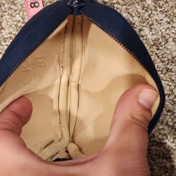 Michael Kors mini wristlet - Picture 6 of 6